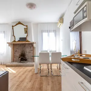 Appartamento Ca' Dei Carmini, Venezia