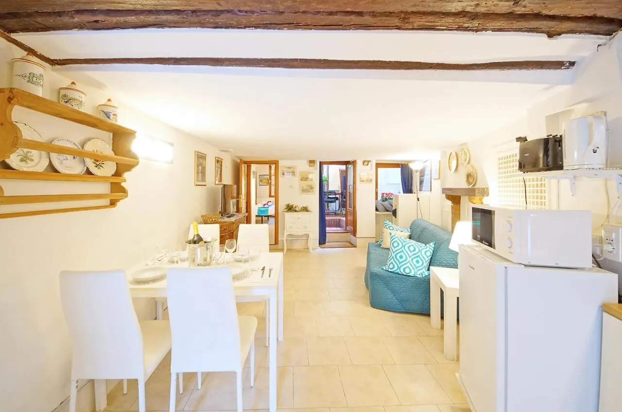 Apartment Corte Rota Terrace San Marco Venice